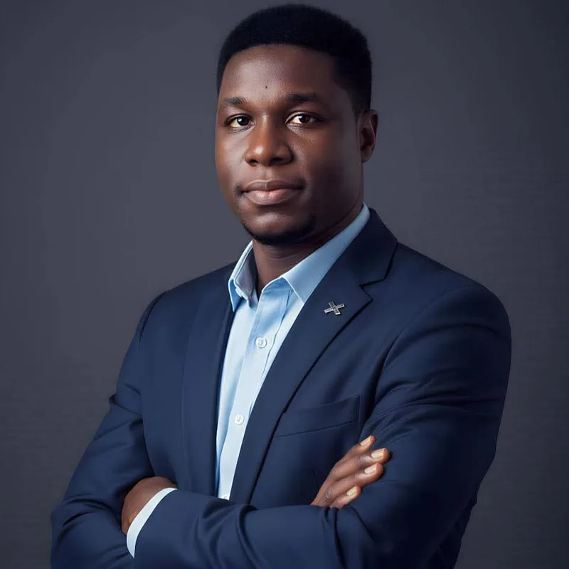 Emmanuel NOUHOU, pianiste et arrangeur, fondateur de MANU MUSIC PROD